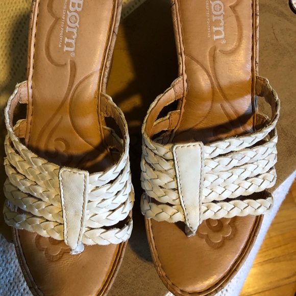 White Wedges - Picture 1 of 5